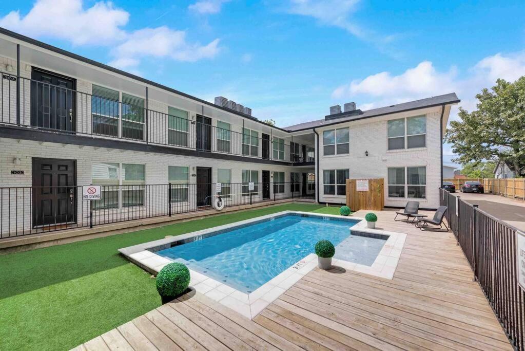 The Urban Nook Arboretum Tickets Included Dallas Exterior photo